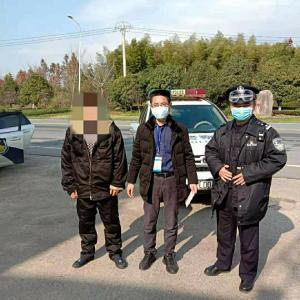 咸安区司法局：疫情防控、刑释接收两不误