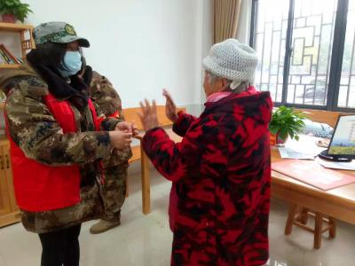 为抗“疫”献爱心！一笔笔物资和善款汇聚向阳湖！