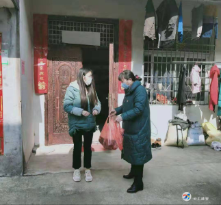 坚守疫情防控阻击前线的科协人