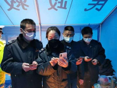 咸安区税务局爱心捐献支援一线