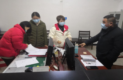 【战“疫”一线最美人物】村支书何立坚：为了这个0，我们付出100分的努力