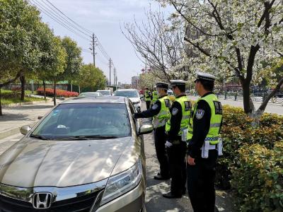 提醒！别心存侥幸！咸安交警严查酒驾醉驾5起