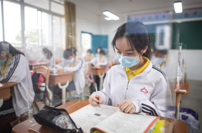 湖北省委书记应勇：困难再大，也压不垮英雄的湖北人民！