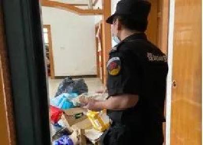 学府社区：小区党员接力照料独居老人