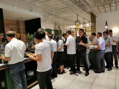 【“两会”特别报道】“两会”用餐节约从简  都是普通家常菜