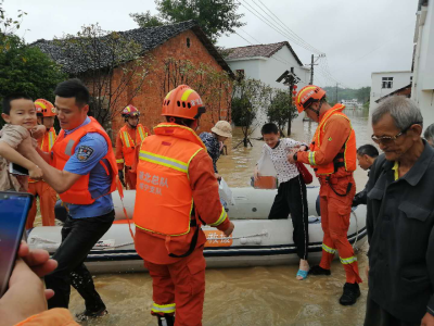 区应急管理局全力做好防汛抢险工作
