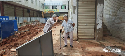 退休不褪色，70岁小区书记助力小区改造