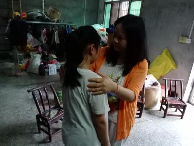 爱心人士助力桂花镇学子完成学业梦想