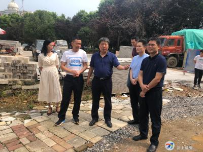 李文波率队赴城区创文一片区调研督办