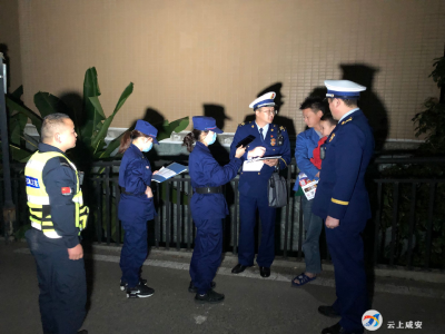 消防救援受阻 多部门现场执法打开生命通道