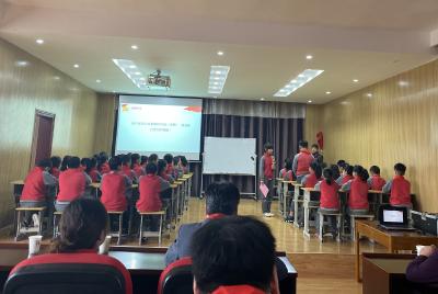 区领导调研区团教协作改革工作