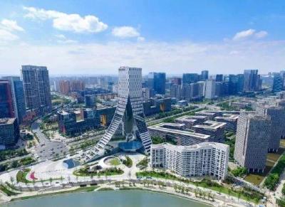 征求对中共中央关于制定国民经济和社会发展第十四个五年规划和2035年远景目标的建议的意见 中共中央召开党外人士座谈会 习近平主持并发表重要讲话 李克强汪洋王沪宁韩正出席