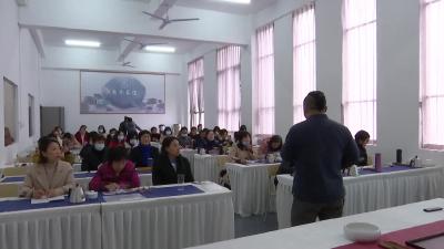 温泉街道：举办技能培训 促进群众就业
