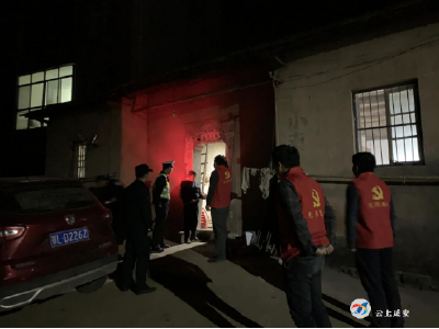 贺胜桥镇：治安巡逻在行动，日夜巡查保平安