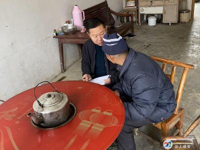马桥镇：走访慰问贫困户 浓浓关怀暖人心