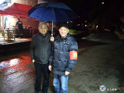老党员熊兴隆：在小区义务巡逻300天