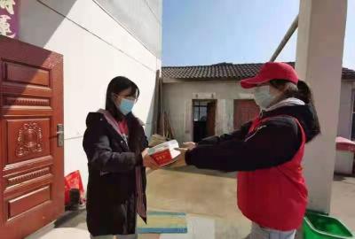 浮山街道办事处联合部门开展新春走访慰问