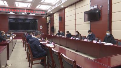 李文波主持召开中共咸安区委常委会2020年度民主生活会