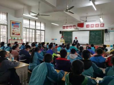 反对校园欺凌   共建平安校园