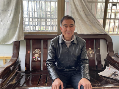 平凡中的坚守——一个43年党龄老党员的初心