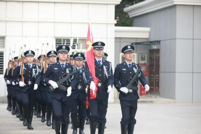 咸安公安分局：重温入党入警誓词 力行实干护平安