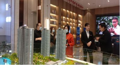 办实事！新政策有哪些？区住房公积金中心现场答疑