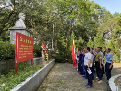 马桥镇四门楼村开展党史学习教育“学党史 祭英烈”主题活动