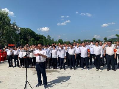 “庆百年党史，聚初心力量”马桥镇潜山村开展文艺汇演活动