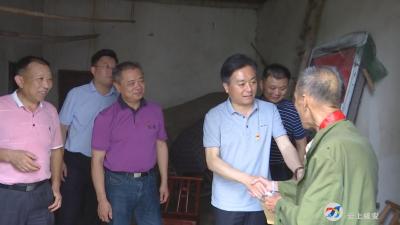 区领导开展建党100周年走访慰问活动