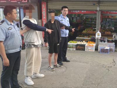 “斗狠”盗窃一时爽 遇见民警心里慌