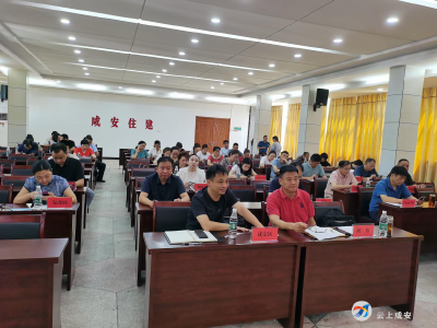 咸安区召开全省老旧小区改造工作现场推进会