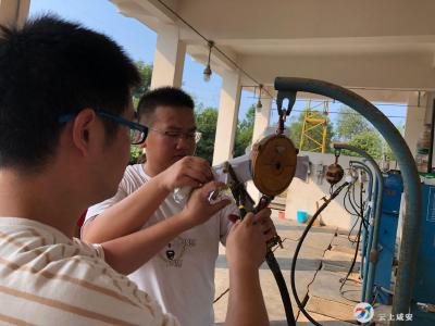 多部门上门服务 现场拆除封条营业
