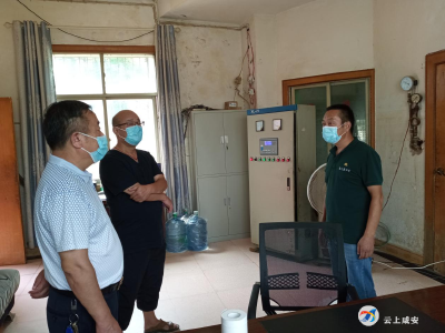 马桥镇：战高温防疫情 齐心协力保障安全生产