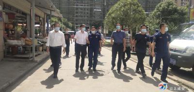 “十一”将至，咸安拧紧市场安全阀