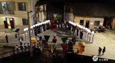 “感恩、团聚、祈丰收”！咸安区传承民俗——中秋祭月