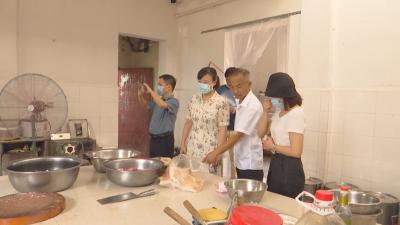 区领导检查秋季开学工作