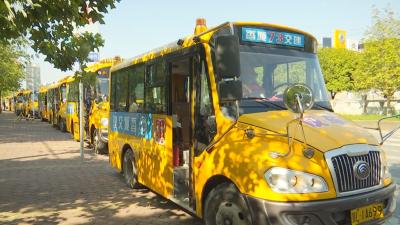 严把学生出行安全关 咸安对181台校车进行全面“体检”