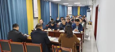 咸安区乡村振兴局召开推进巩固拓展脱贫攻坚成果工作会