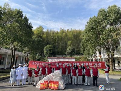十月敬老月，浓浓敬老情！这里的活动超暖心......