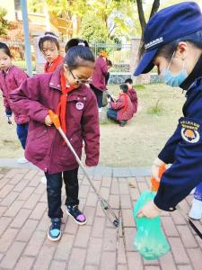 小烟头，如何带动大文明？