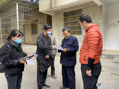 区工商联深入农户为群众办实事
