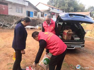 贺胜桥镇开展“三个一”活动 助力乡村振兴