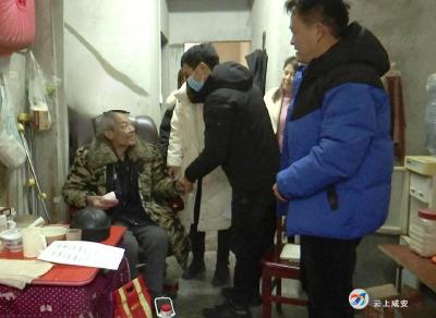 金桂社区：走访慰问困难家庭 真情关爱暖人心