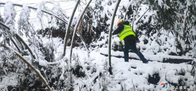 我们在一线⑰| 持续两天两夜！他们奋战在抗暴雪保通信一线