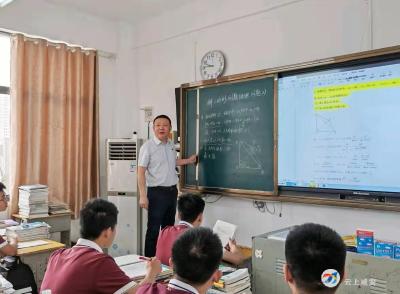 桂乡楷模——谢余波
