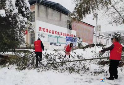 我们在一线⑤|万名党员干部浴“雪”奋战保平安
