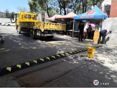 桂花路社区：小区装上减速带 居民出行更安心