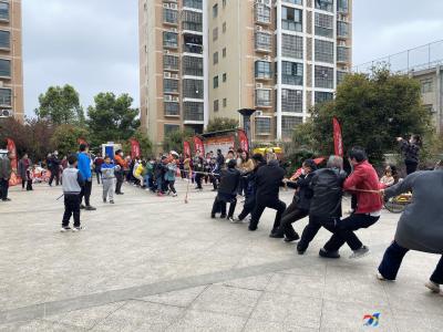 趣味运动进小区  和谐小区邻里情