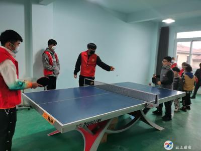碧桂园社区：乒乓球课堂进社区  提高未成年人身体素质