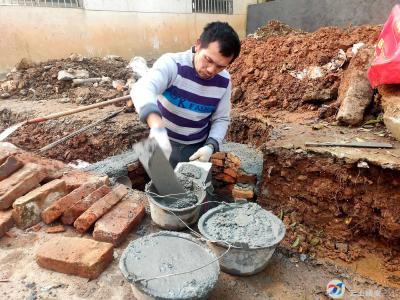向阳湖镇铁铺村：下足“绣花功夫”，提升村湾环境